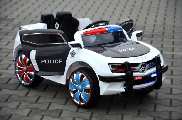 Kinderfahrzeug - Elektro Auto "Polizei Design" - 12V7AH Akku,2 Motoren- 2,4Ghz Fernsteuerung, MP3+LED - 028 ET3735